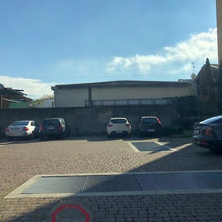 Ferienwohnung Bergamo Easy Airport Private Parking Exterior foto
