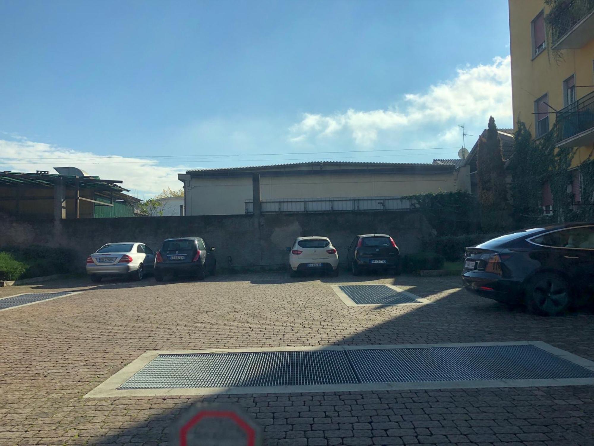 Ferienwohnung Bergamo Easy Airport Private Parking Exterior foto